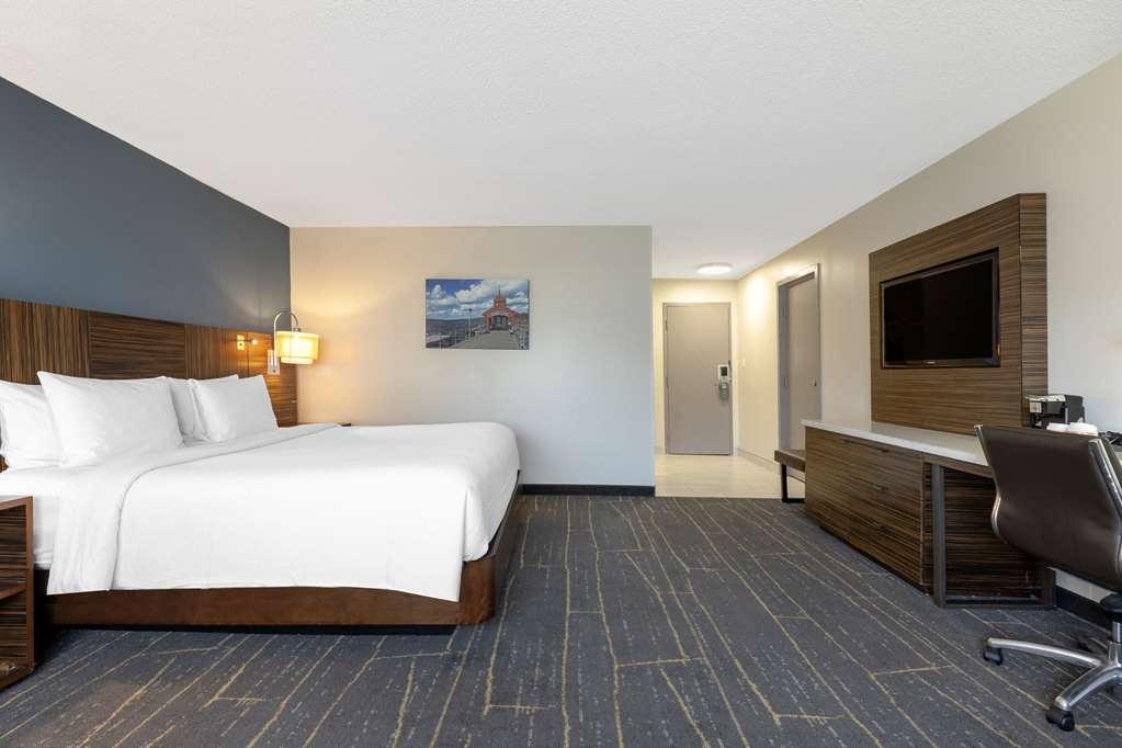 The Lux Hotel & Conference Center, Ascend Hotel Collection Waterloo Habitación foto