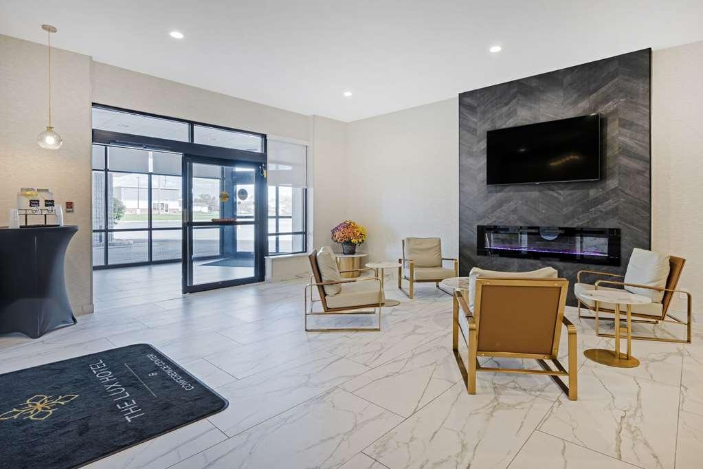 The Lux Hotel & Conference Center, Ascend Hotel Collection Waterloo Interior foto