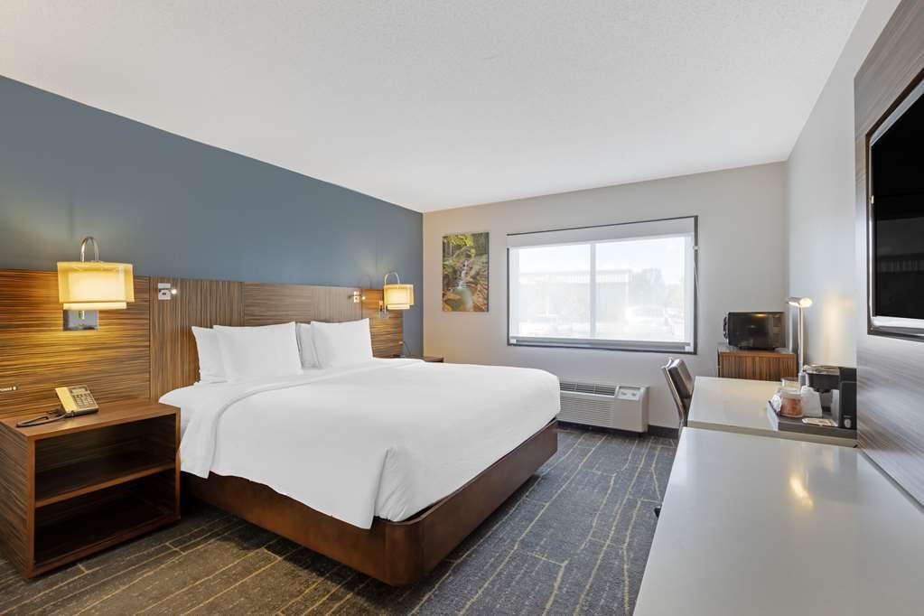The Lux Hotel & Conference Center, Ascend Hotel Collection Waterloo Habitación foto